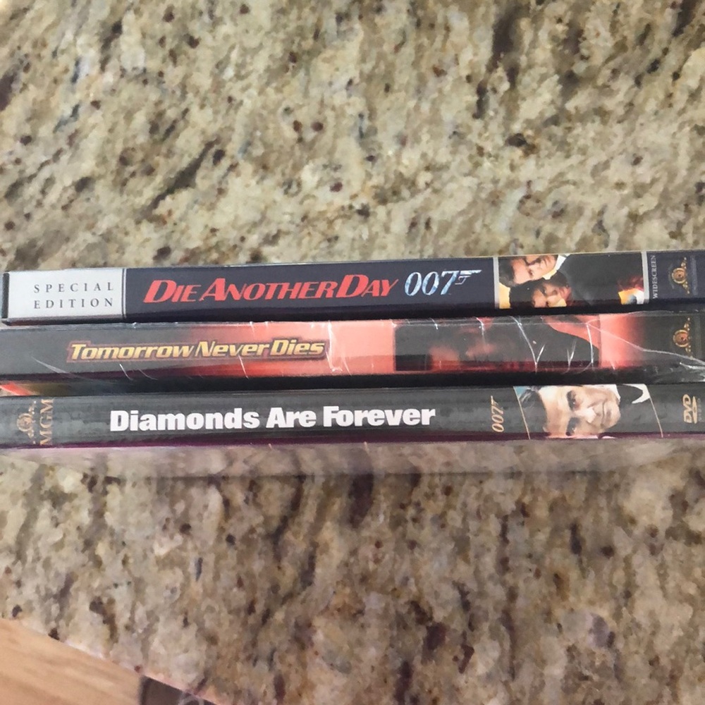 🎥 James Bond Movies